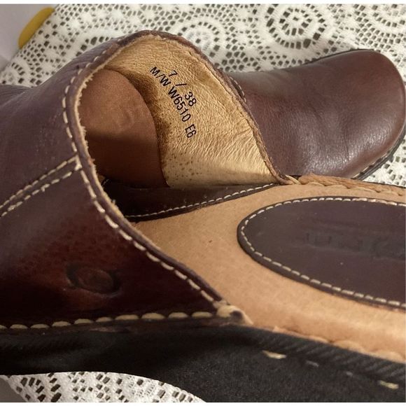 Born Brown Mule Leather Size 7 NICE! 🍒🌸 - Picture 11 of 16